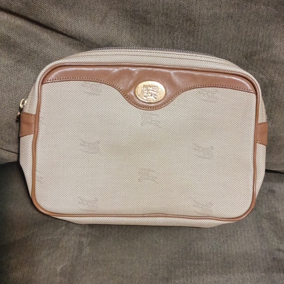 Burberrys authentic tan canvas & brown leather unisex men/women's toilet… - Picture 1 of 17